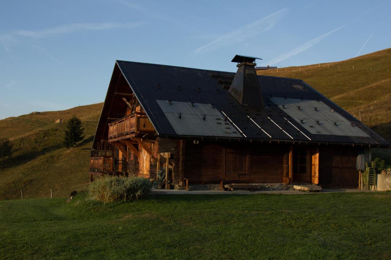 Reine Des Aravis - Chalet Isole Flumet Eksteriør bilde