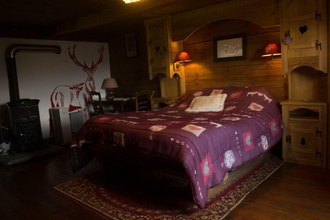 Reine Des Aravis - Chalet Isole Flumet Eksteriør bilde