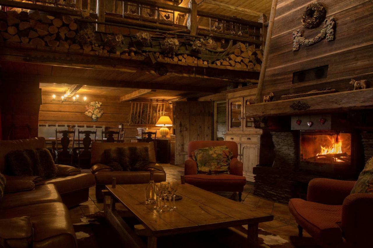 Reine Des Aravis - Chalet Isole Flumet Eksteriør bilde